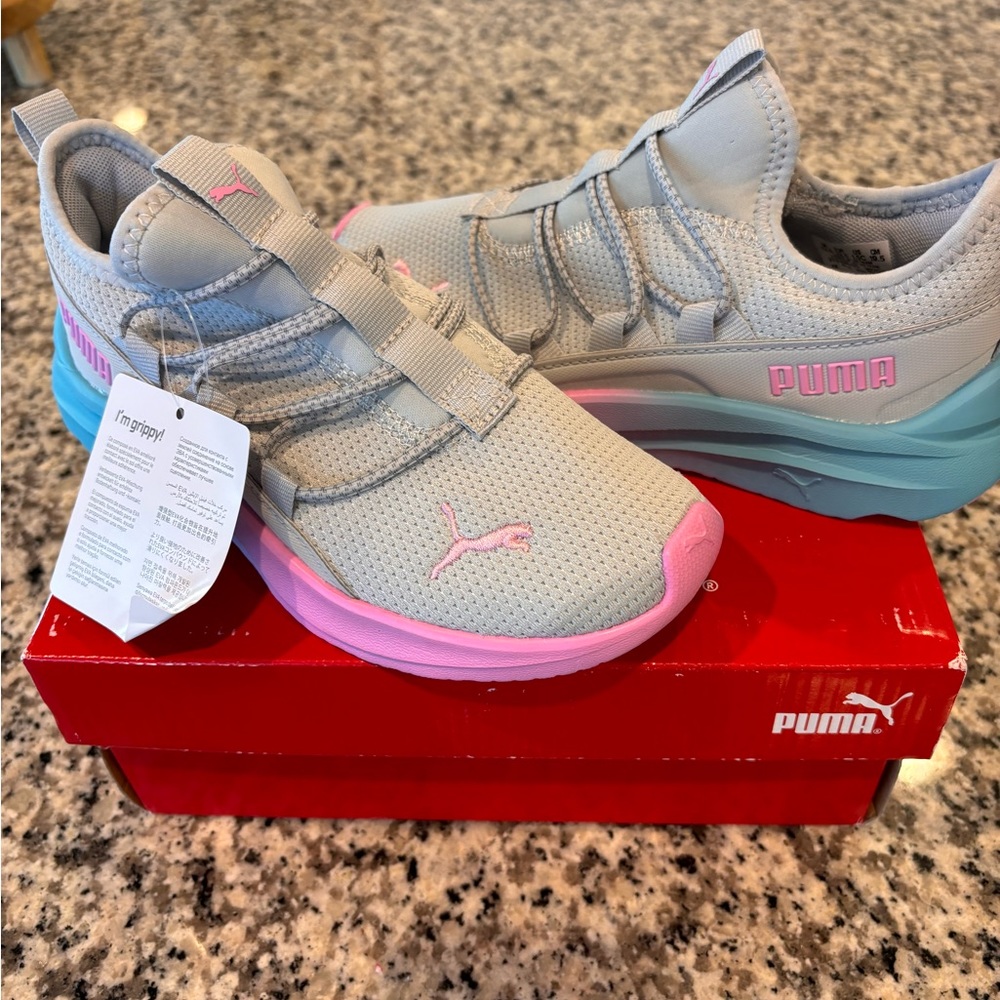 Kids Puma Sneakers Size 1.5